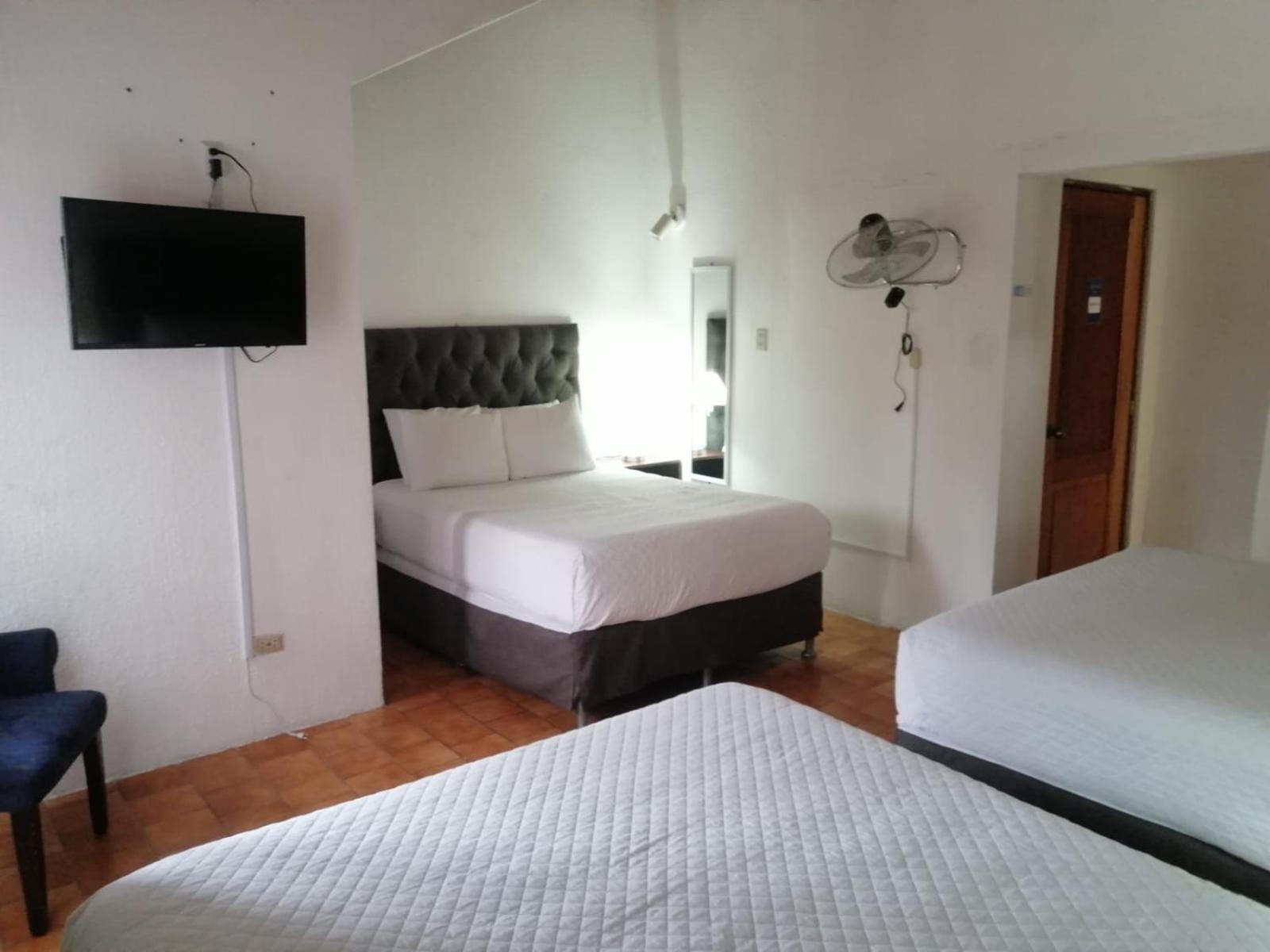 Global Airport Inn Free Shuttle Guatemala Dış mekan fotoğraf
