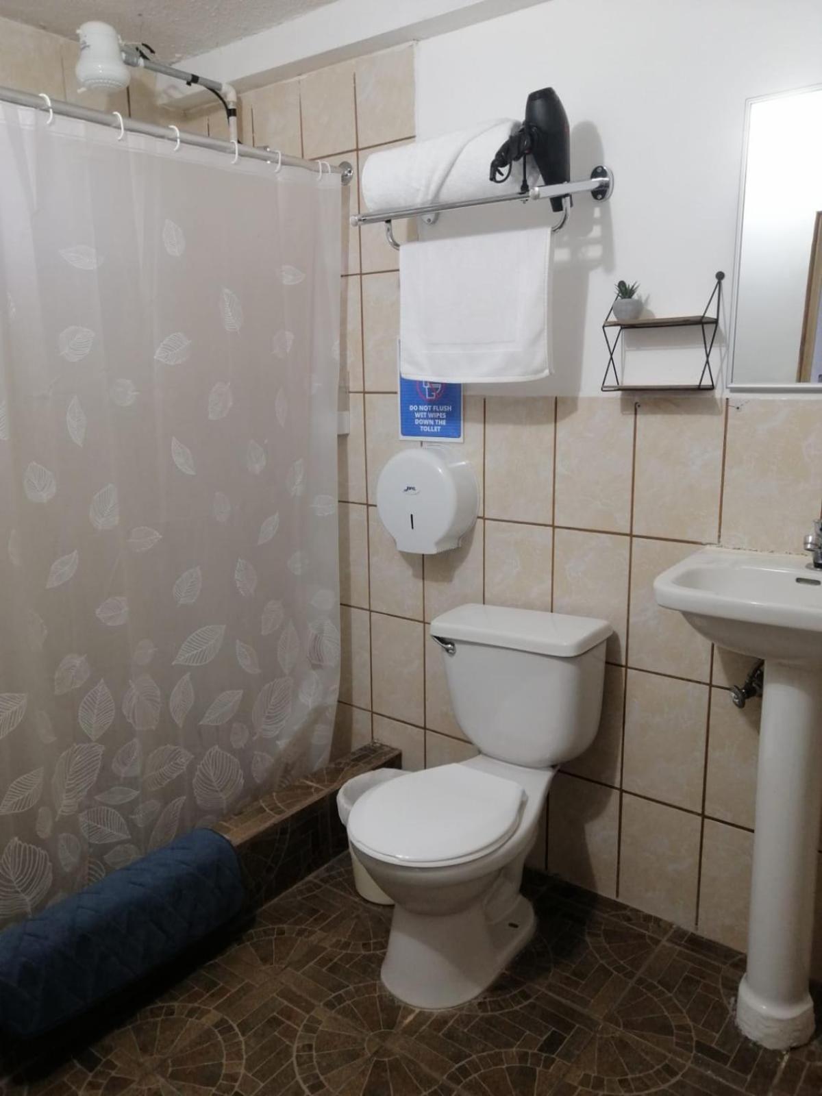 Global Airport Inn Free Shuttle Guatemala Dış mekan fotoğraf